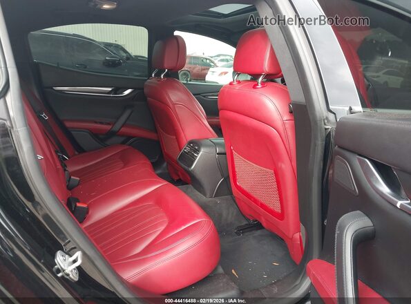 ZAM57XSA1J1286691 2018 MASERATI GHIBLI Черный 