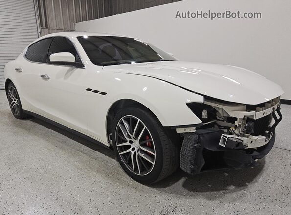 ZAM57XSA3J1304947 2018 MASERATI GHIBLI White 