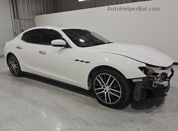 ZAM57XSA3J1304947 2018 MASERATI GHIBLI White 