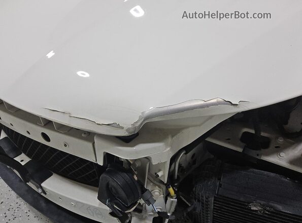 ZAM57XSA3J1304947 2018 MASERATI GHIBLI White 