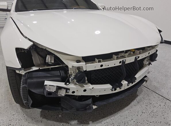 ZAM57XSA3J1304947 2018 MASERATI GHIBLI White 