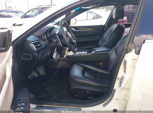 ZAM57XSA4G1175724 2016 MASERATI GHIBLI White Widok wnętrza z przodu
