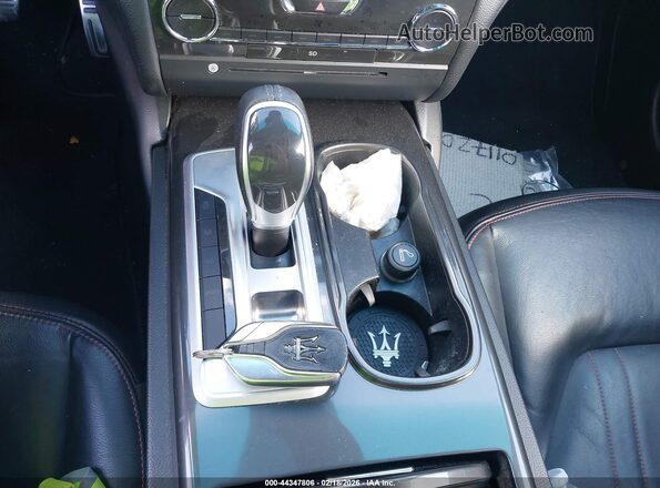 ZAM57XSA4G1175724 2016 MASERATI GHIBLI White Widok deski rozdzielczej
