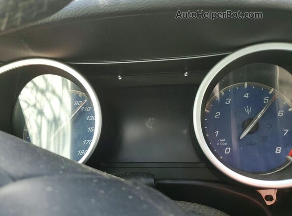 ZAM57XSA6L1350632 2020 MASERATI GHIBLI Black ხელსაწყოთა პანელის ხედი