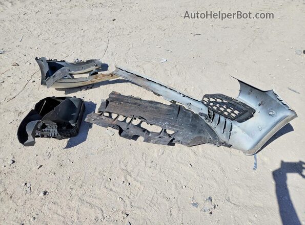 ZAM57YSA7J1277113 2018 MASERATI GHIBLI White Engine compartment view