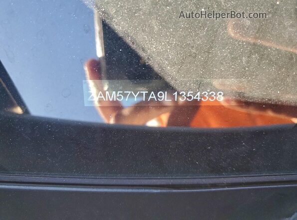ZAM57YTA9L1354338 2020 MASERATI GHIBLI White Engine compartment view
