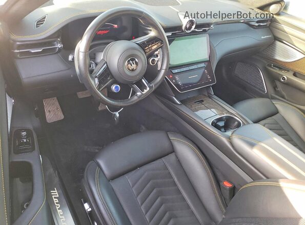 ZAMBMVDB1RX435356 2024 MASERATI GRANTURISM Black Vista del salpicadero