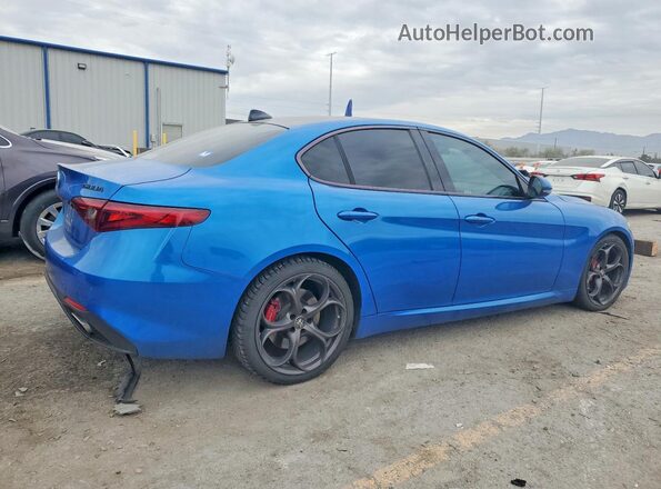 ZARFAECN3J7597137 2018 ALFA ROMEO GIULIA Blue 