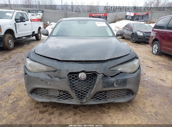 ZARFAEEN9H7535880 2017 ALFA ROMEO GIULIA Black 