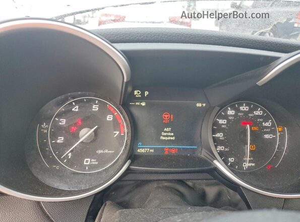 ZARFAMAN5P7670336 2023 ALFA ROMEO GIULIA Silver ხელსაწყოთა პანელის ხედი