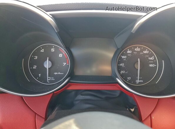 ZARFAMBN1K7606205 2019 ALFA ROMEO GIULIA Charcoal Սարքավորումների վահանակի տեսք