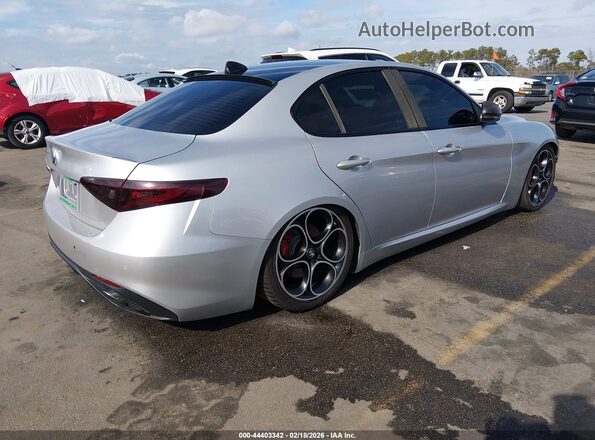 ZARFAMBN8K7621462 2019 ALFA ROMEO GIULIA Silver 