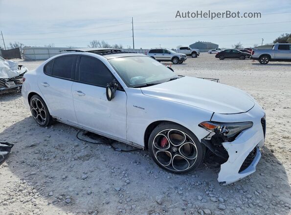 ZARFAMBN8P7671351 2023 ALFA ROMEO GIULIA White წინა მარჯვენა