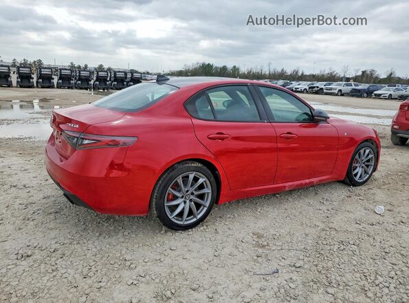 ZARFAMBN9R7684662 2024 ALFA ROMEO GIULIA Red Rear right