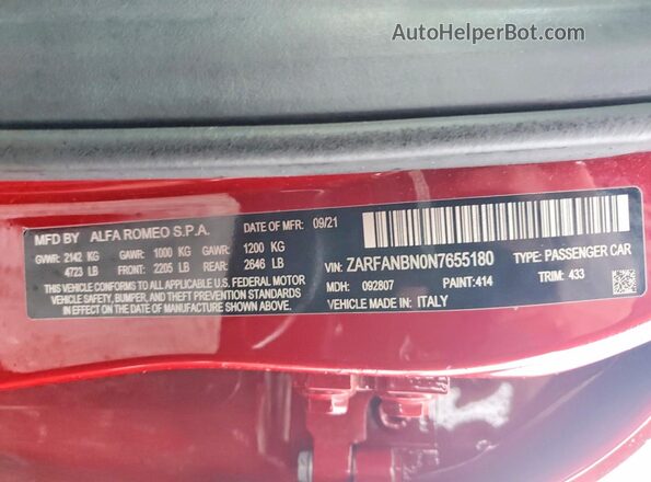 ZARFANBN0N7655180 2022 ALFA ROMEO GIULIA Red Вид підкапотного простору