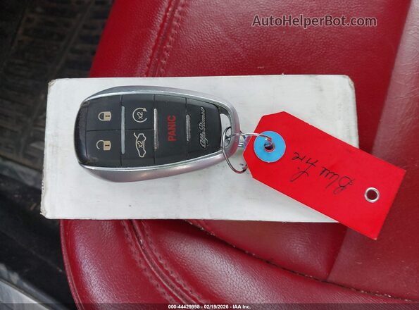 ZARFANBN2K7612097 2019 ALFA ROMEO GIULIA Gray Առջևի վահանակի տեսք