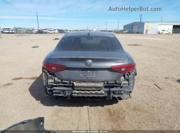 ZARFANBN2K7612097 2019 ALFA ROMEO GIULIA Gray 