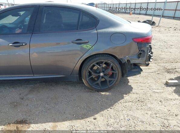 ZARFANBN2K7612097 2019 ALFA ROMEO GIULIA Gray Դիմացի տեսք