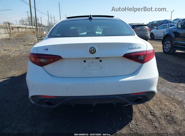 ZARFANBNXP7675181 2023 ALFA ROMEO GIULIA White 