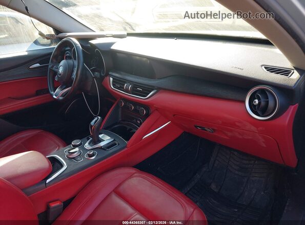 ZASPAKAN2M7D12973 2021 ALFA ROMEO STELVIO Silver Vista interior delantera