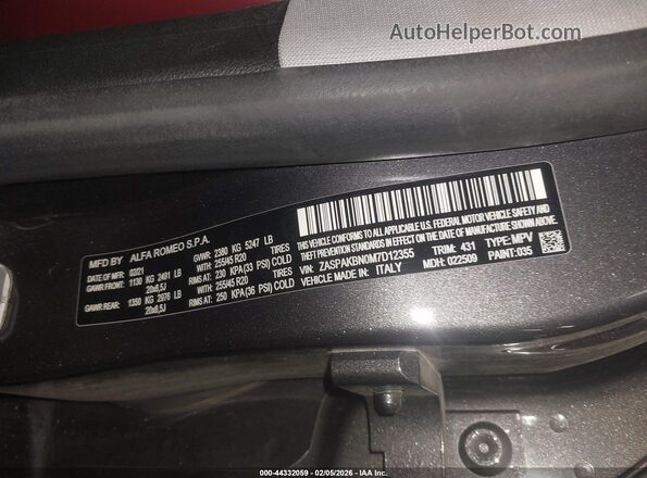 ZASPAKBN0M7D12355 2021 ALFA ROMEO STELVIO Gray 