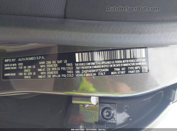 ZASPAKBN1P7D54084 2023 ALFA ROMEO STELVIO Gray Vista del compartimento del motor