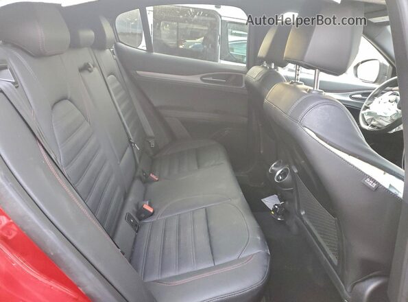 ZASPAKBN2S7D96014 2025 ALFA ROMEO STELVIO Red უკანა სალონის ხედი