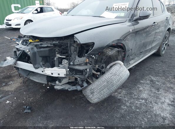 ZASPAKBN3P7D58394 2023 ALFA ROMEO STELVIO Gray Вид спереду