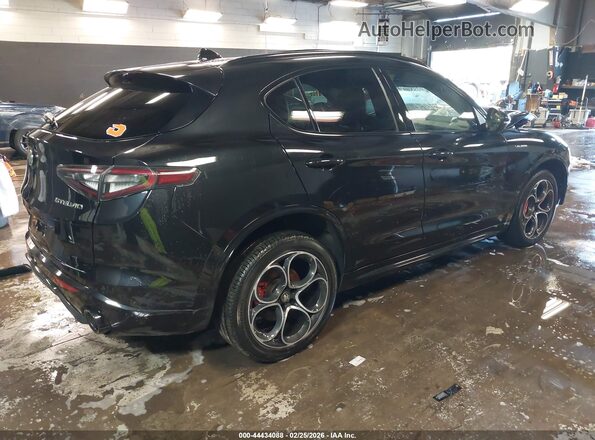ZASPAKBN3R7D78809 2024 ALFA ROMEO STELVIO Black Rear right