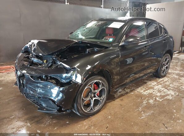 ZASPAKBN3R7D78809 2024 ALFA ROMEO STELVIO Black Front left