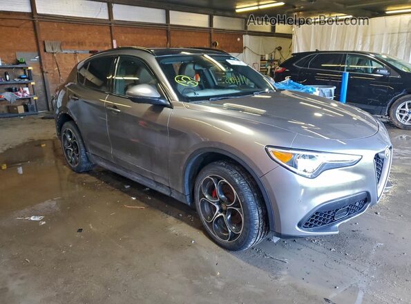 ZASPAKBN5K7C45183 2019 ALFA ROMEO STELVIO Серебряный Передняя правая четверть