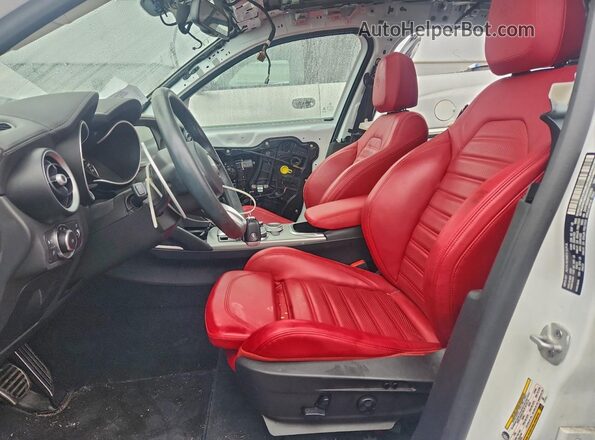 ZASPAKBN5P7D53925 2023 ALFA ROMEO STELVIO White Вид салону спереду