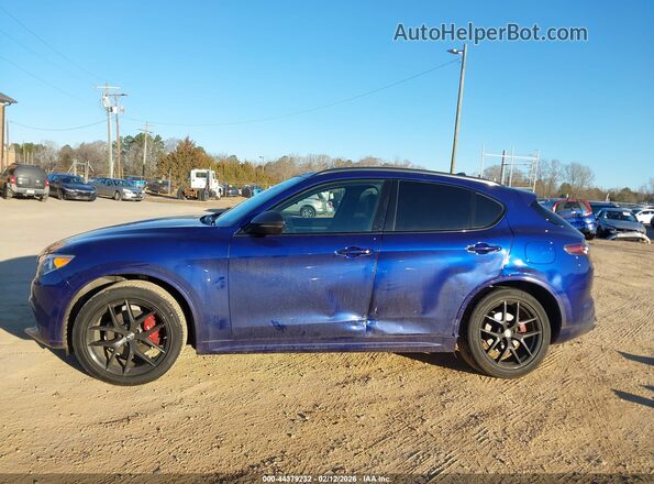 ZASPAKBN9M7D02259 2021 ALFA ROMEO STELVIO Blue Vista interior de 360 grados