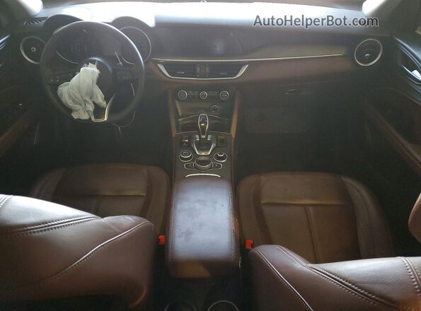 ZASPAKBN9M7D13813 2021 ALFA ROMEO STELVIO White 