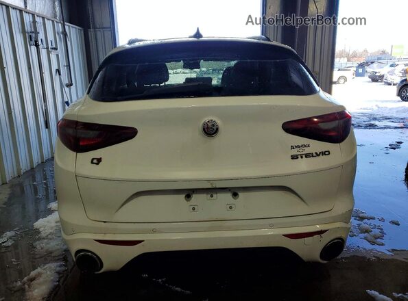 ZASPAKBN9M7D13813 2021 ALFA ROMEO STELVIO White 