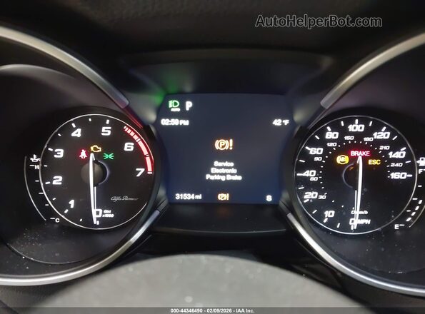 ZASPAKBNXP7D55024 2023 ALFA ROMEO STELVIO Черный Вид задних сидений
