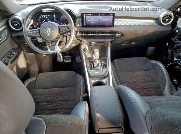 ZASPATDW3R3058745 2024 ALFA ROMEO OTHER Черный Вид панели приборов