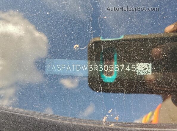 ZASPATDW3R3058745 2024 ALFA ROMEO OTHER Черный Панорамный вид салона 360°