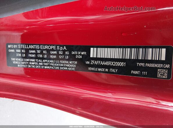 ZFAFFAA46RX209061 2024 FIAT 500E Red Շարժիչի բաժամունքի տեսք