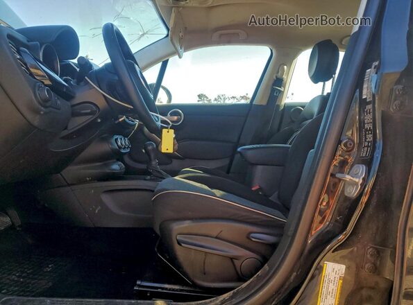 ZFBCFXAB3JP687779 2018 FIAT 500X Black Front interior view