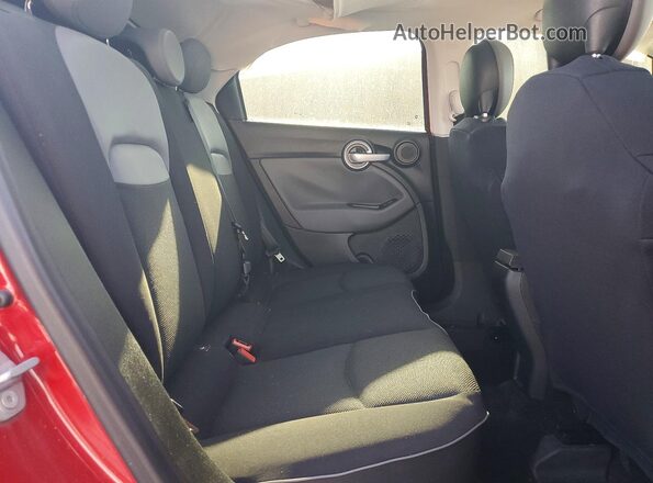 ZFBCFXBTXGP361509 2016 FIAT 500X Red Rear seats view