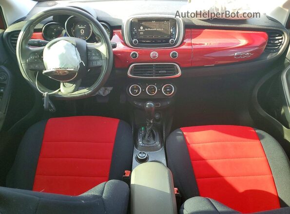 ZFBCFXBTXGP361509 2016 FIAT 500X Red Dashboard view