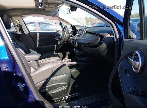 ZFBCFXCB8HP518381 2017 FIAT 500X Blue 