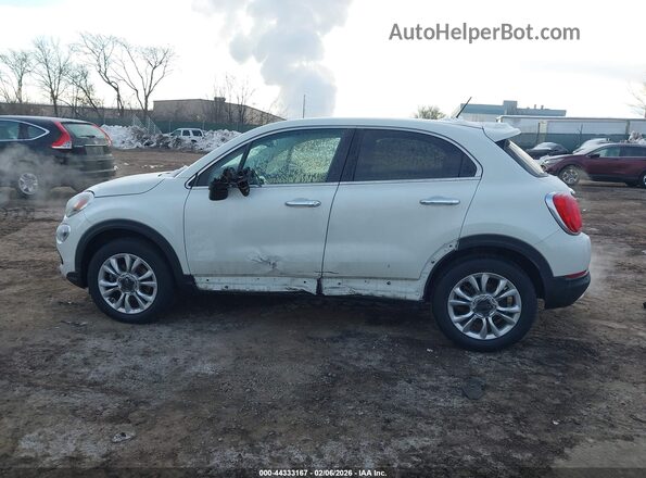 ZFBCFYDT2GP371180 2016 FIAT 500X White Widok wnętrza 360 stopni