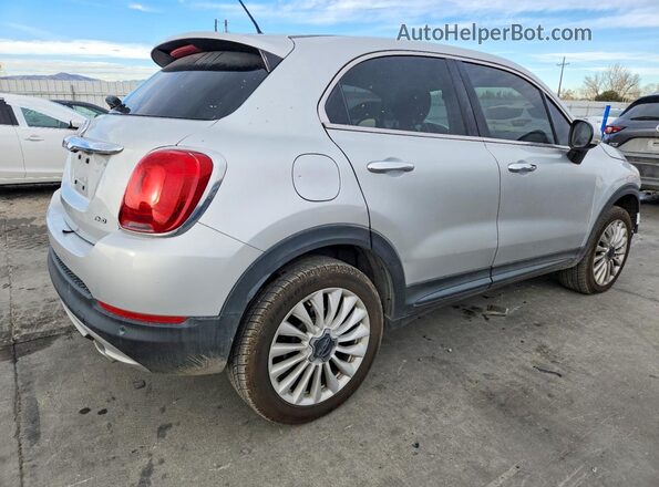 ZFBCFYDT7GP440087 2016 FIAT 500X Silver Tył prawy