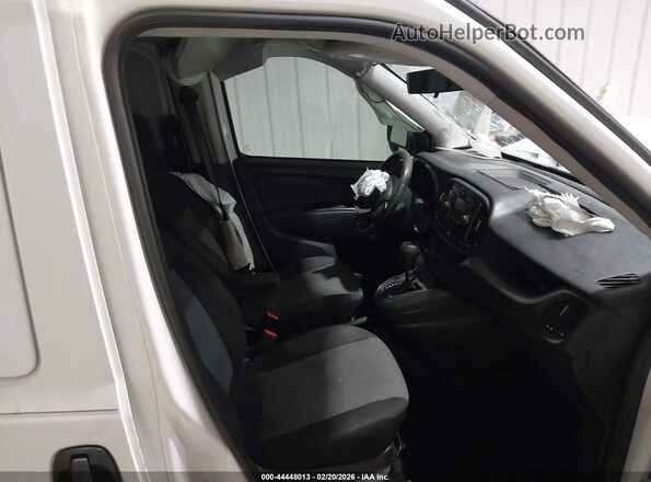 ZFBERFAB3H6E94786 2017 RAM PROMASTER CITY White წინა სალონის ხედი