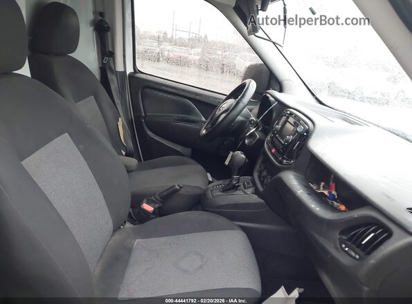 ZFBERFAT2G6B13064 2016 RAM PROMASTER CITY White Вид салону спереду