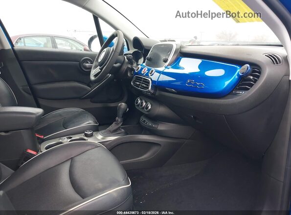 ZFBNFYB14LP880899 2020 FIAT 500X Blue Սալոնի դիմացի տեսք
