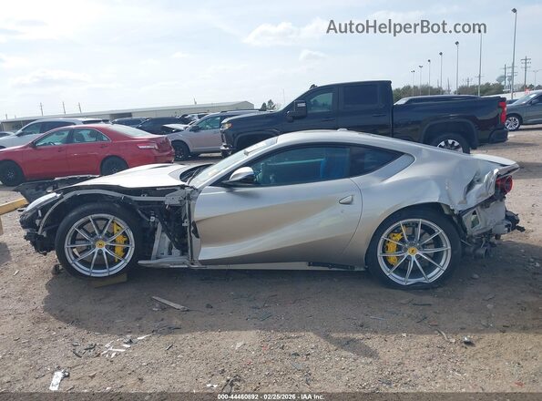 ZFF83CLA7K0245124 2019 FERRARI 812 Beige 