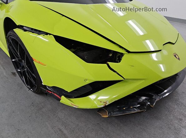 ZHWUT5ZF2NLA19727 2022 LAMBORGHINI HURACAN Green 